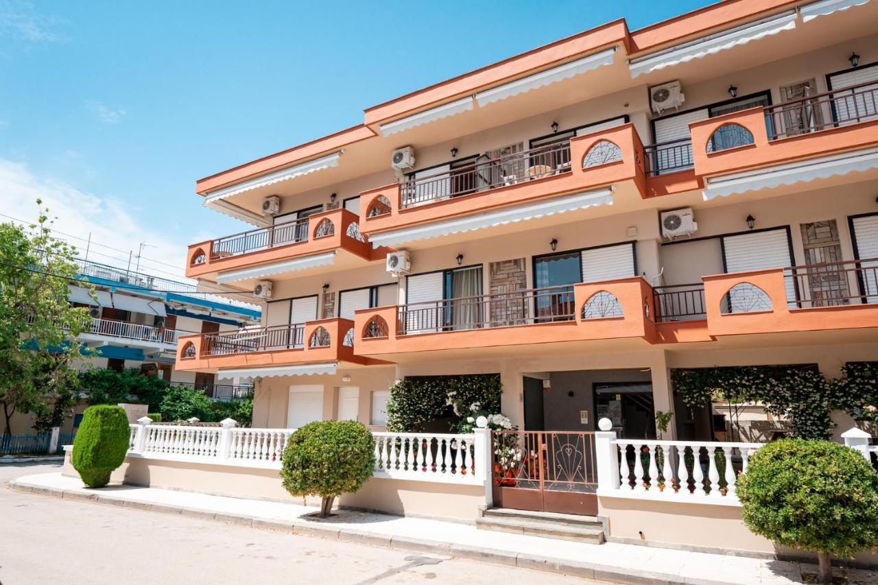 Milonas House Apartments Паралія-Діонісіу Екстер'єр фото