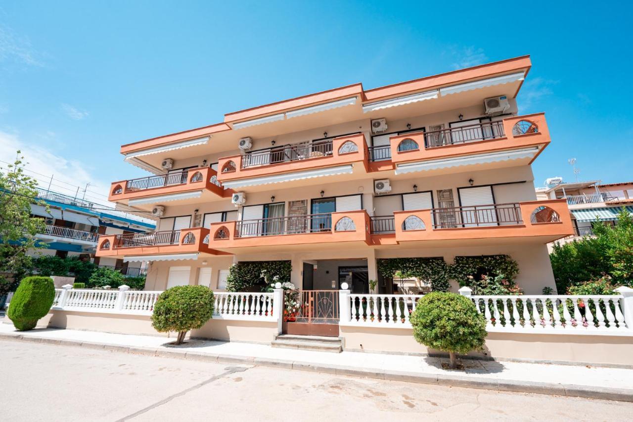 Milonas House Apartments Паралія-Діонісіу Екстер'єр фото