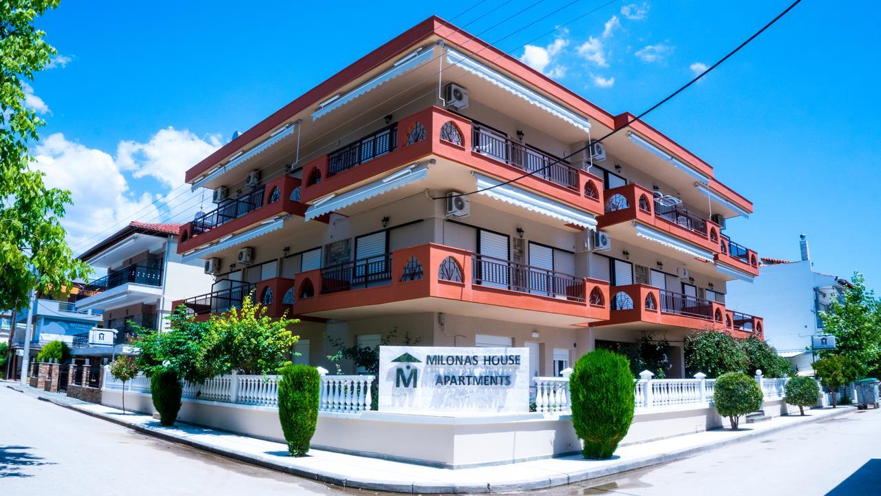 Milonas House Apartments Паралія-Діонісіу Екстер'єр фото